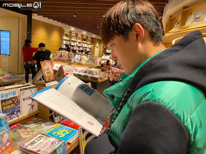 全台最大蔦屋書店！蔦屋書店(TSUTAYA BOOKSTORE)進駐南港車站！