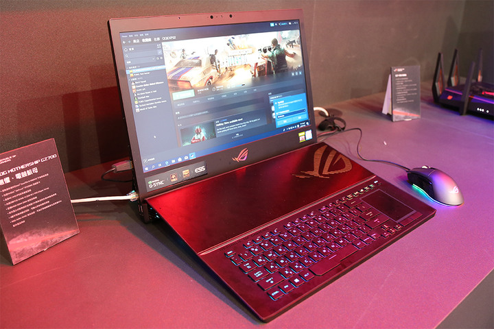 偷閒來看世貿資訊月看ROG[圖多]