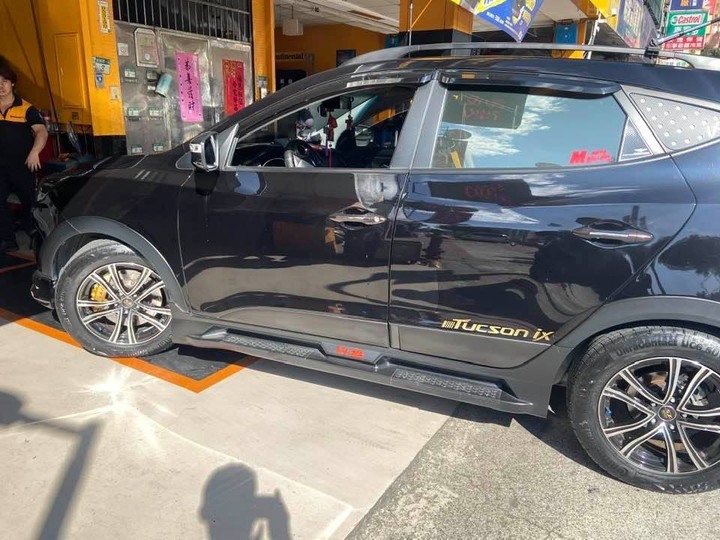 Tucson ix35 更換新鞋