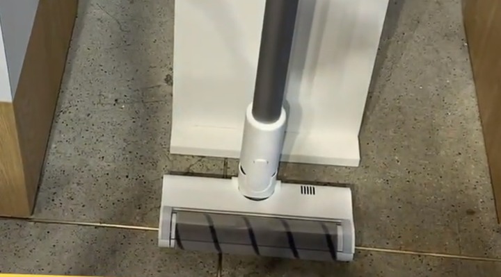 [線上求助] 米家手持無線吸塵器 充電座安裝疑問