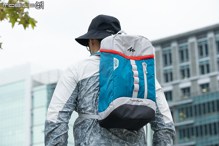 QUECHUA Hiking Backpack Cooler 20L 背包式保冷箱 外出走跳一把照