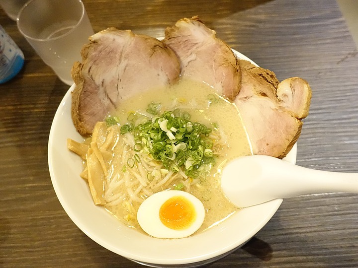 臺北市 內湖 北一家拉麵 — 值得在門口餵蛟子漫漫等候之特級美味