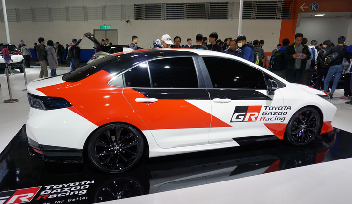 點我看大圖 車展半日遊!終於看到RHOMBUS Concept概念車!