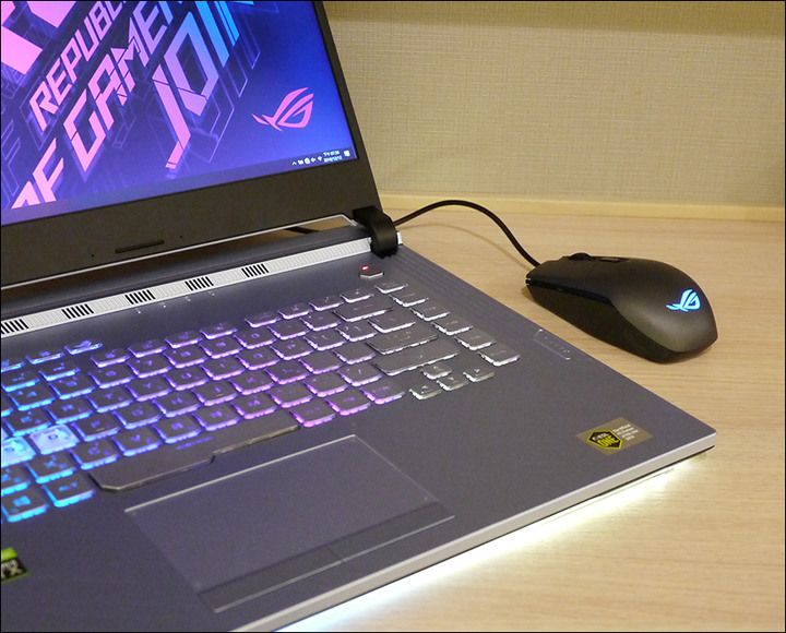 新生活伴侶 - ROG STRIX G 微開箱