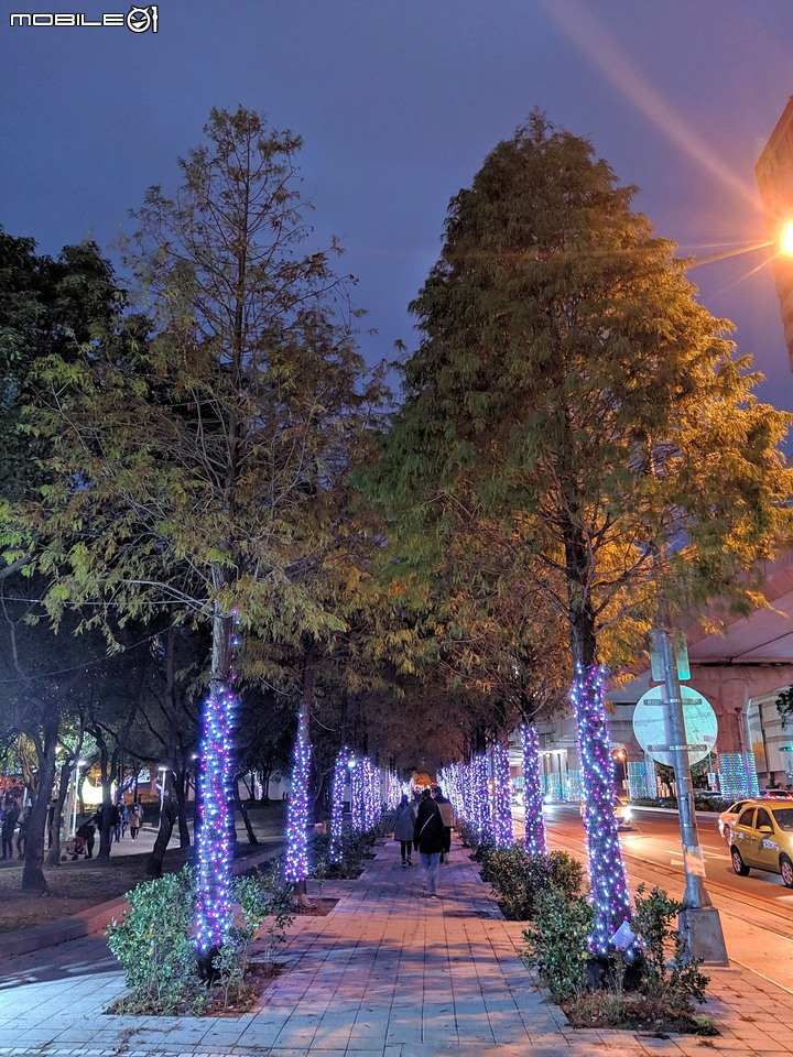 戽斗星球燈會 台中市南屯區文心路一段 01/27