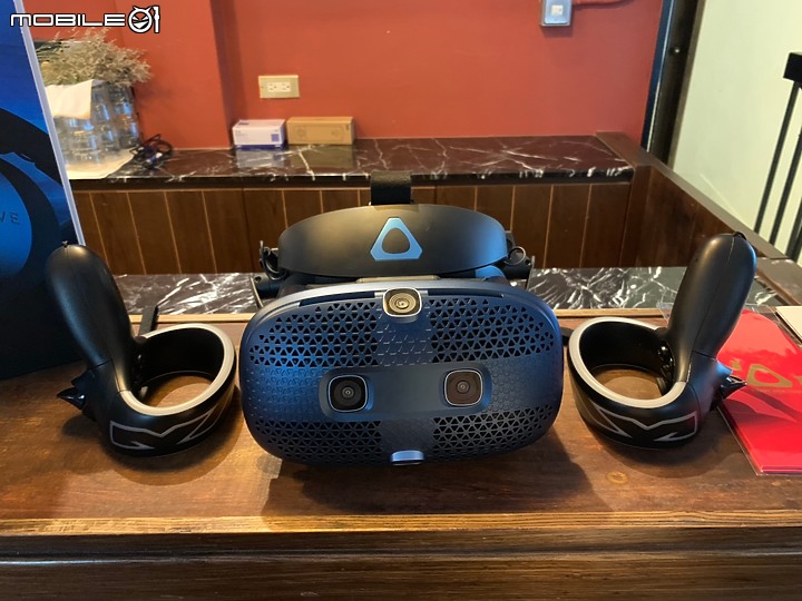 【體驗心得】HTC Vive Cosmos X Mobile01秘境旅行團_輕鬆暢遊虛實空間．一秒給你無限可能