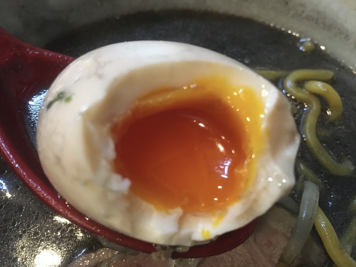 [食記] 麵屋大河，日本石川金澤，極美味的墨魚味噌拉麵！