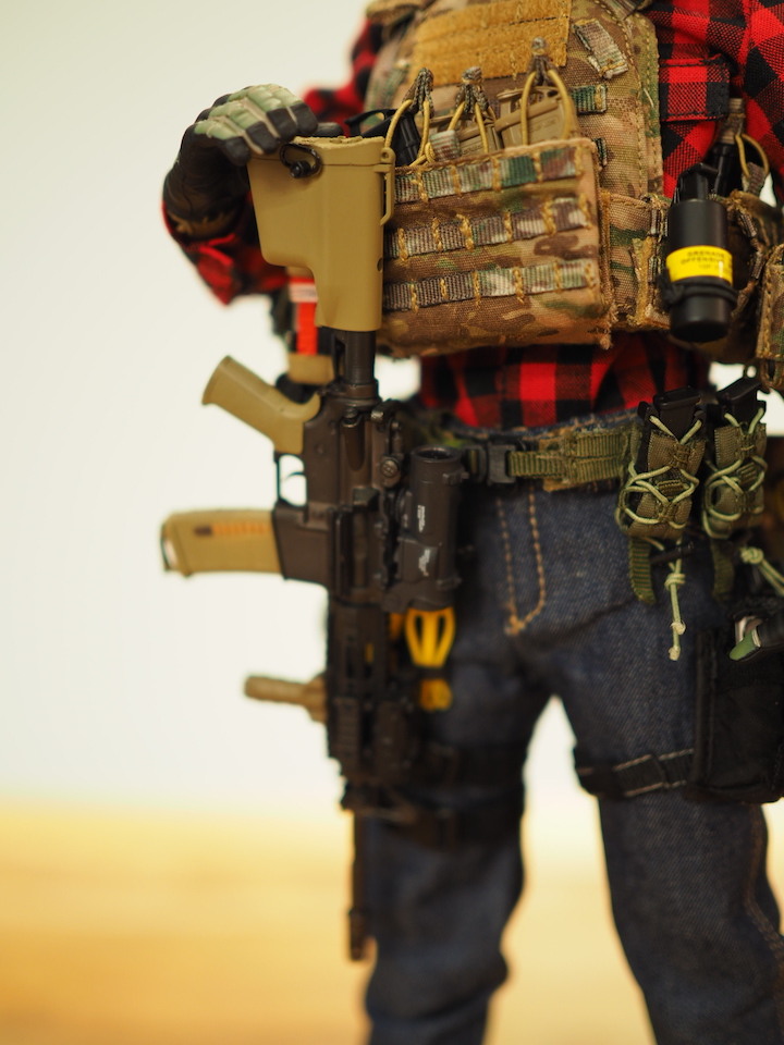 入坑! DAMTOYS 78063 US DEA SRT 1/6 軍事人偶開箱