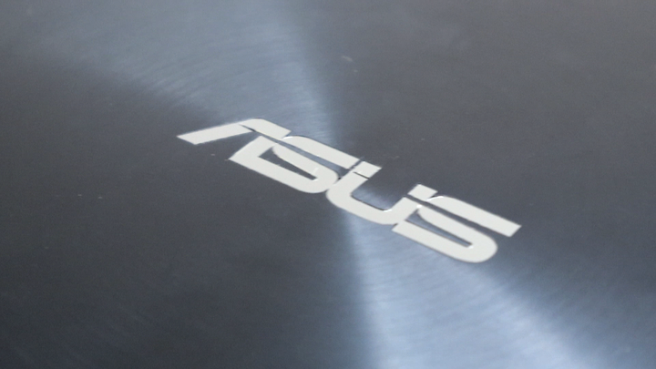 ZenBook Pro Duo UX581GV 讓工作效率指數提升的 ScreenPad Plus