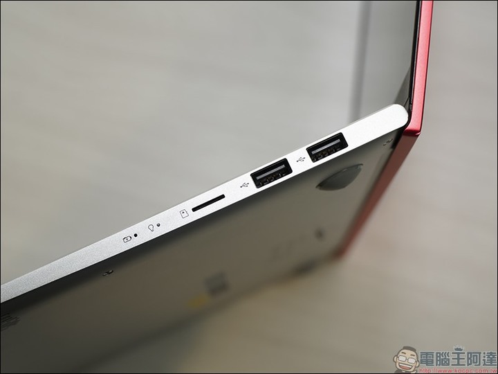 華碩 2020 全新 VivoBook 系列筆電搶先動眼看,多彩色機身搭配撞色 Enter 鍵!
