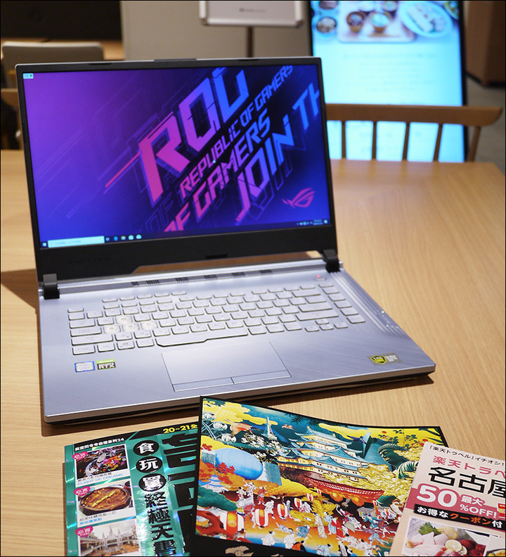 新生活伴侶 - ROG STRIX G 微開箱