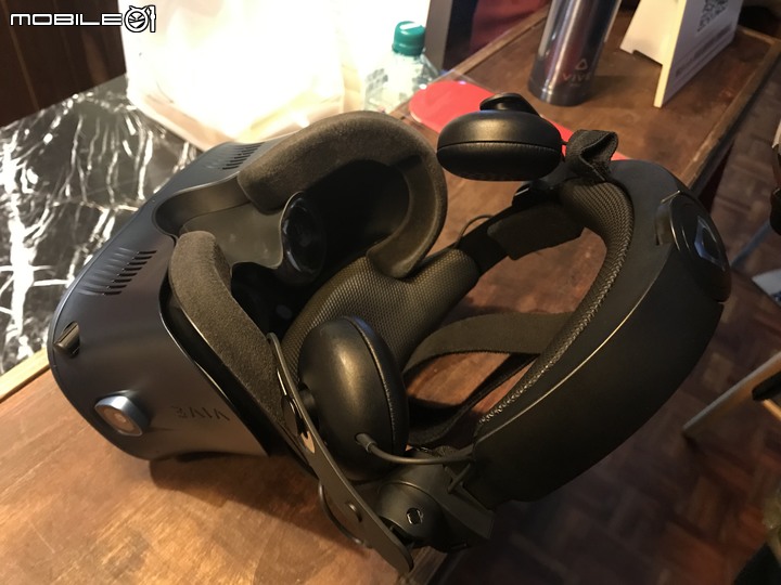 【REaDy PLayER M01】HTC Vive Cosmos X Mobile01秘境旅行團