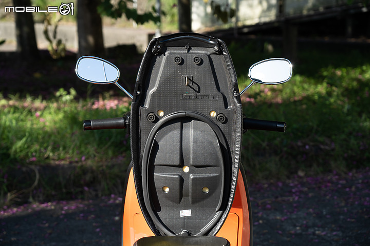 Lambretta V125 Special 試駕 古典美學在動靜間綻放光芒