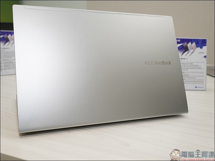 華碩 2020 全新 VivoBook 系列筆電搶先動眼看,多彩色機身搭配撞色 Enter 鍵!