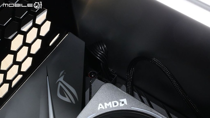 [開箱] 鋁鎂合金小型化 ATX 喬思伯 JONSBO C5