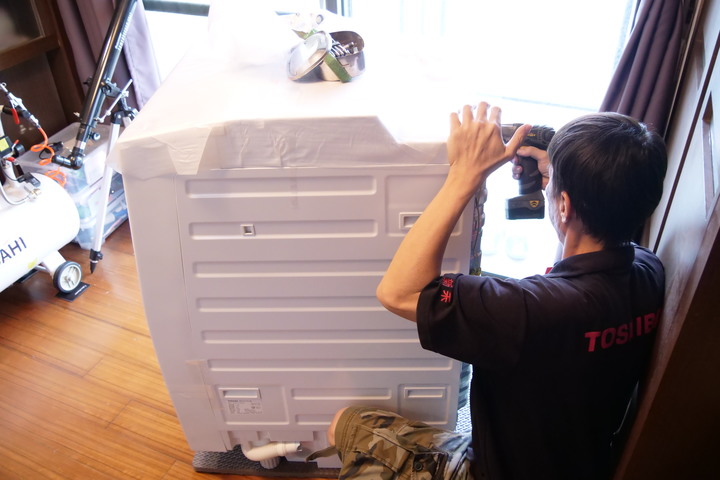 點我看大圖 TOSHIBA TWD-DH120X5G 滾筒洗衣機 開箱