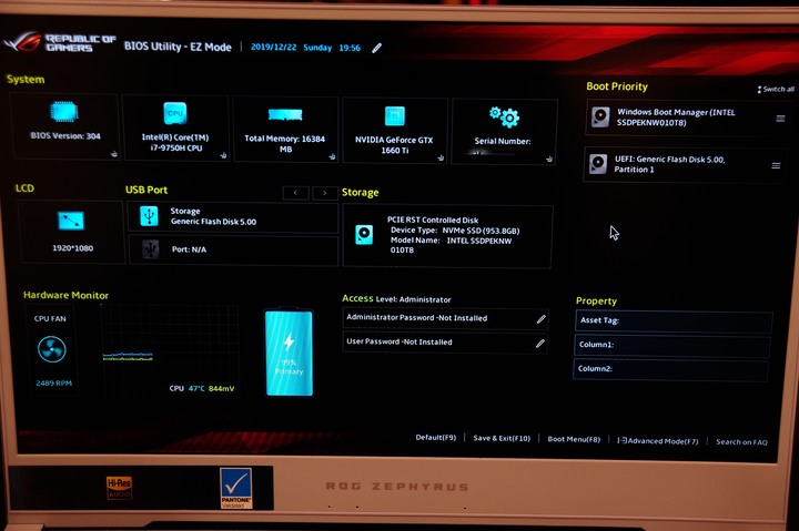 點我看大圖 遊戲工作兩不誤,ASUS ROG Zephyrus M GU502GU 冰河藍電競筆電開箱測試