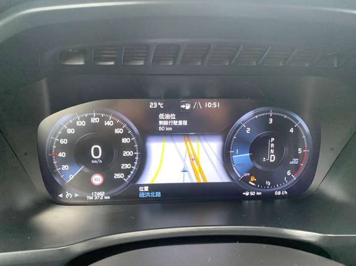 Xc90 d4 七人座 二手價格