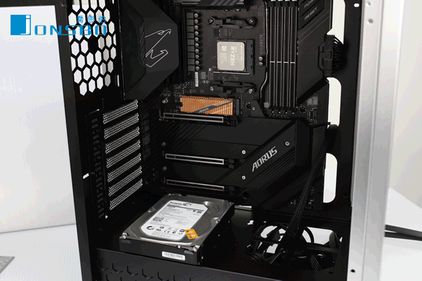 喬思伯Jonsbo C5，塔型機殼極限縮小化，空間運用的魔法師！