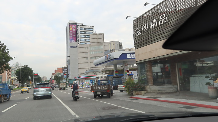 Mondeo MK5 TDCI 1桶油7極點24耐環島