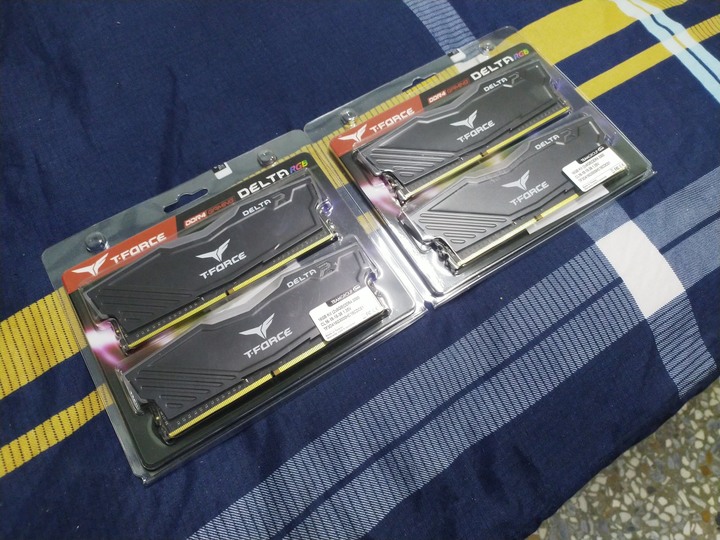 堪稱目前價位最實惠的RGB 8GB DDR4-3000模組ーー十銓T-Force Delta炫光RGB系列8GB DDR4-3000記憶體模組開箱