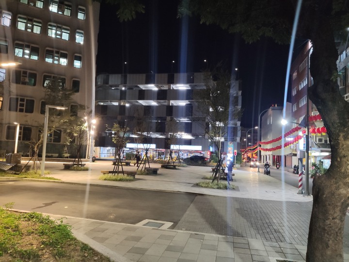 小米9的夜拍嚴重星芒