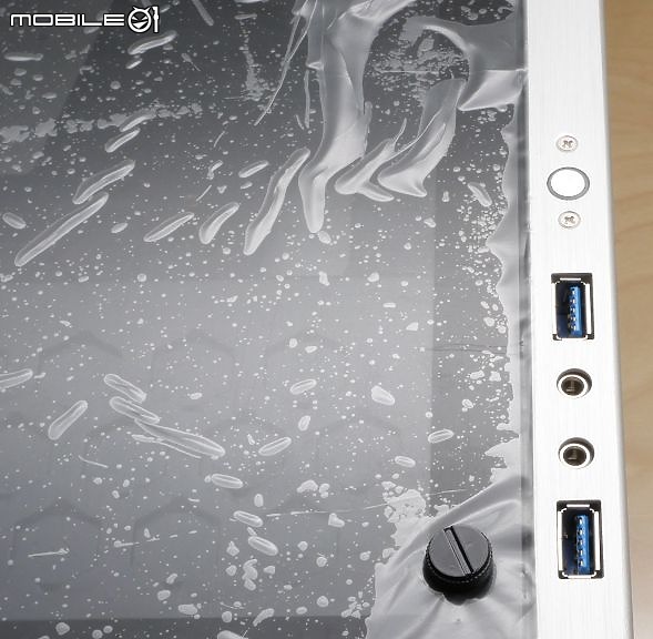 [開箱] 鋁鎂合金小型化 ATX 喬思伯 JONSBO C5