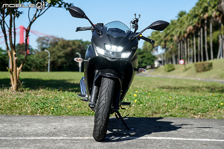 SUZUKI GIXXER SF 250 試駕 順暢有型油冷好上手