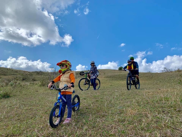 亮亮家的單車日記 - 4+2 門馬羅山三代同堂越野單車趣