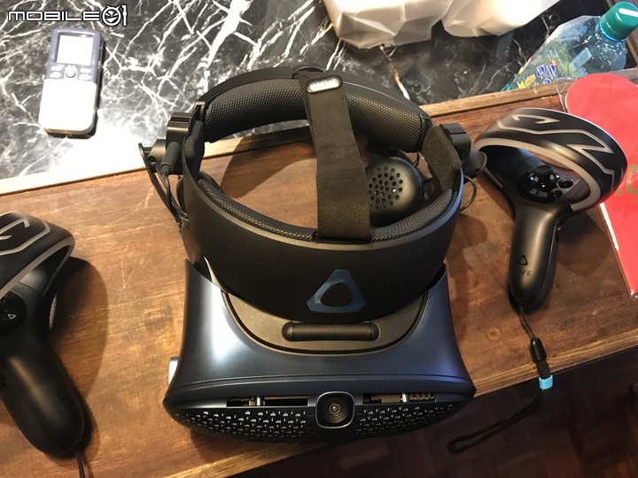【REaDy PLayER M01】HTC Vive Cosmos X Mobile01秘境旅行團