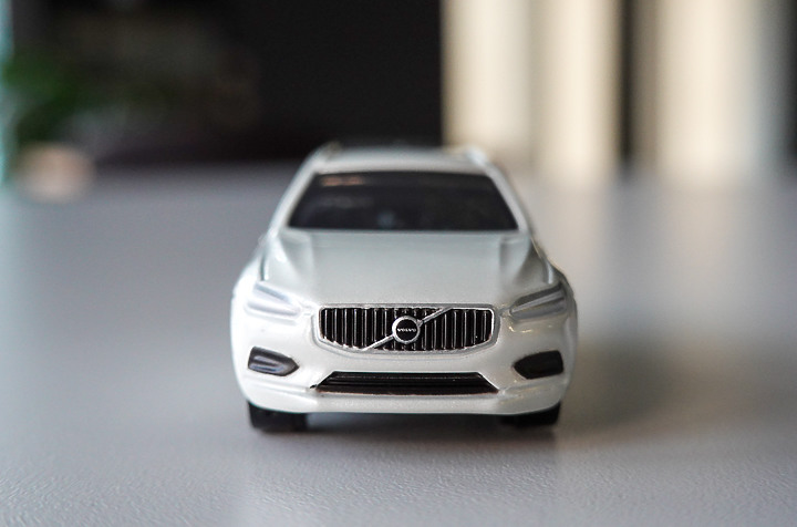 點我看大圖 Tomica x Volvo XC60 小汽車開箱