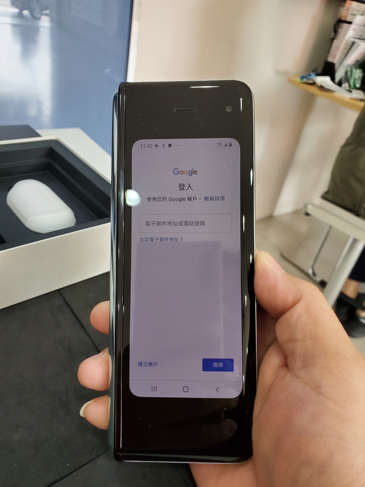 Galaxy fold 台灣三星交機
