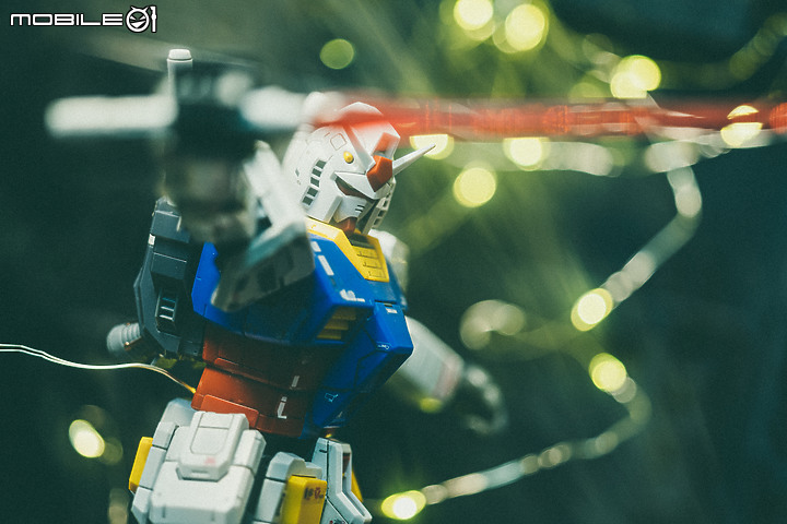 鋼彈 40週年 來組一支MG鋼彈來玩玩 ！MG RX-78-2 GUNDAM Ver.3.0