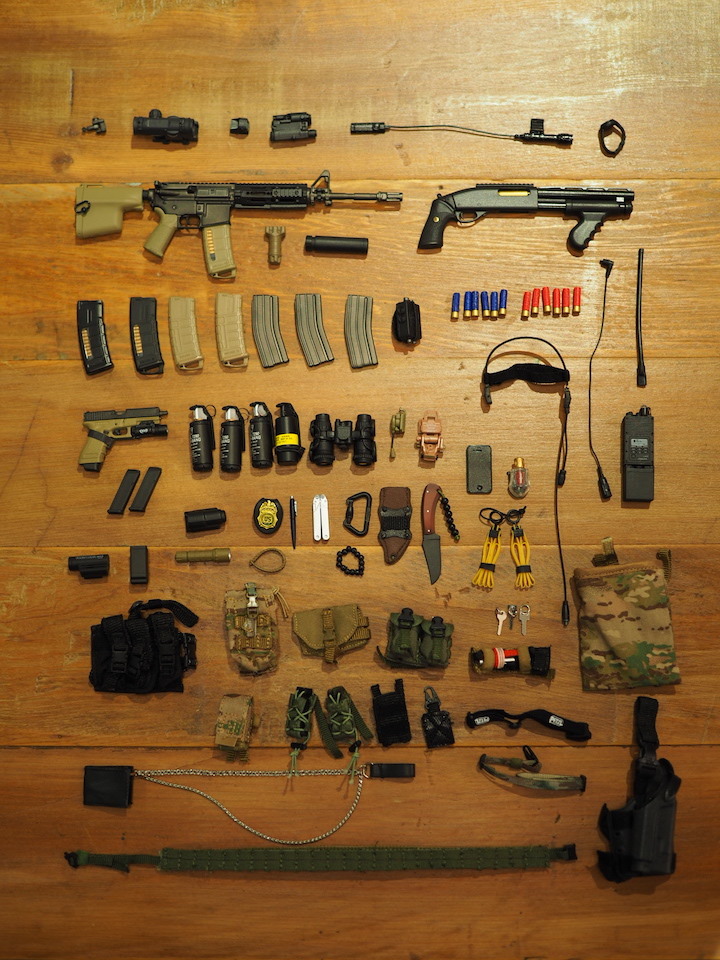 入坑! DAMTOYS 78063 US DEA SRT 1/6 軍事人偶開箱