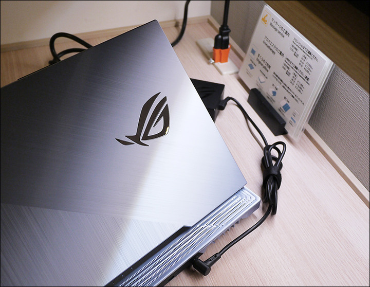 新生活伴侶 - ROG STRIX G 微開箱
