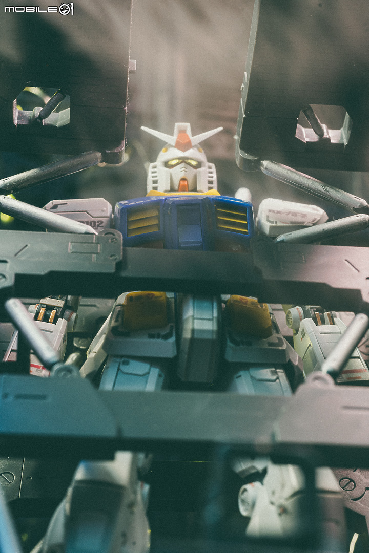 鋼彈 40週年 來組一支MG鋼彈來玩玩 ！MG RX-78-2 GUNDAM Ver.3.0
