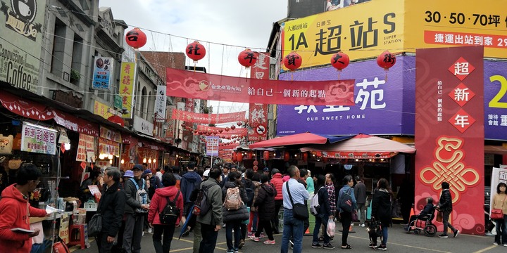 上傳跟下載為什麼會差這麼多？