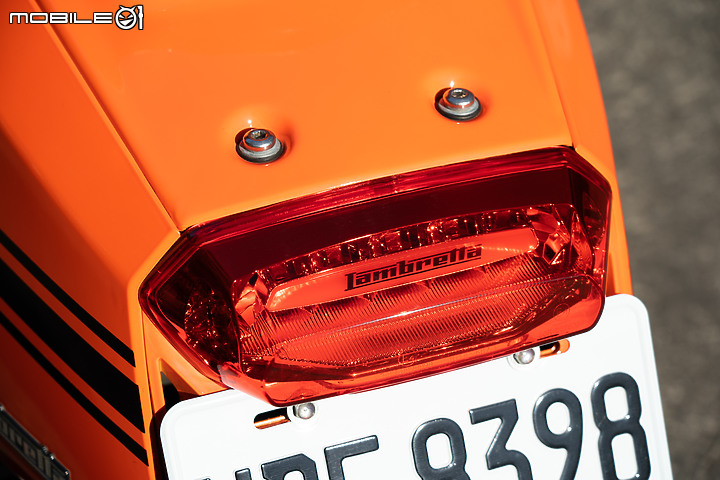 Lambretta V125 Special 試駕 古典美學在動靜間綻放光芒