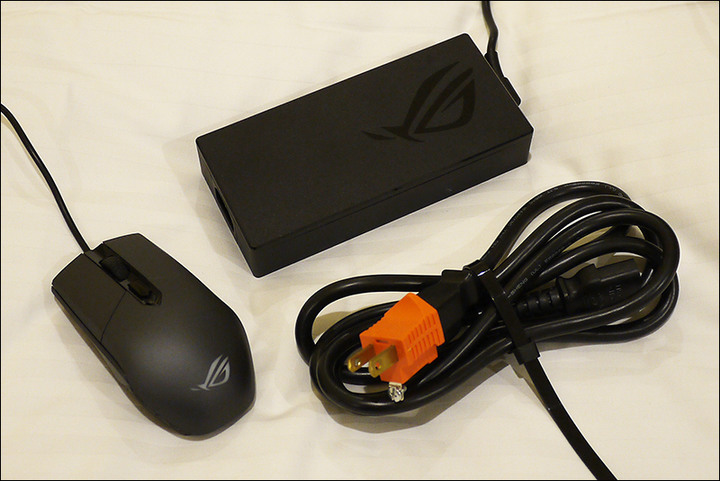 新生活伴侶 - ROG STRIX G 微開箱