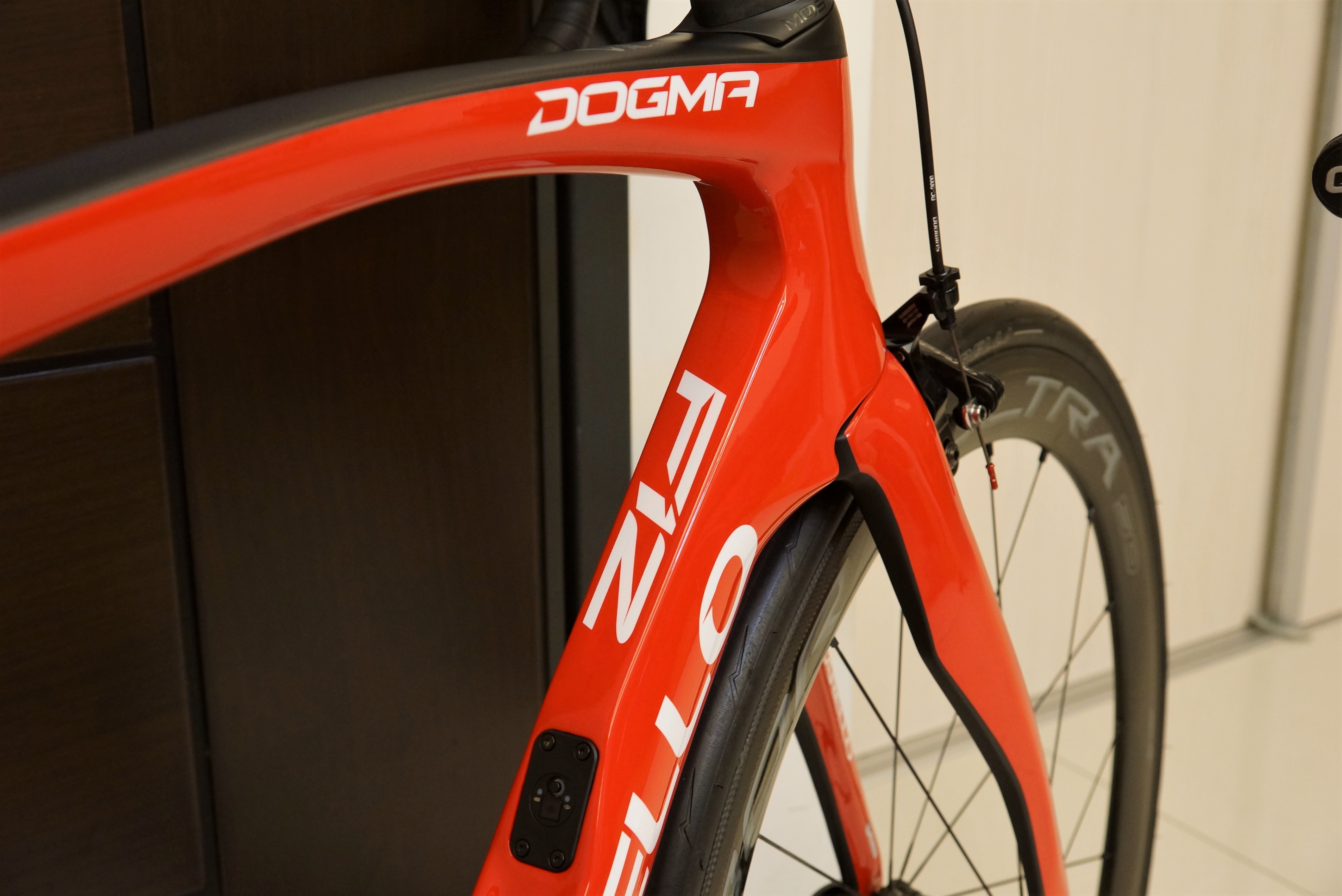 [開箱] PINARELLO DOGMA F12