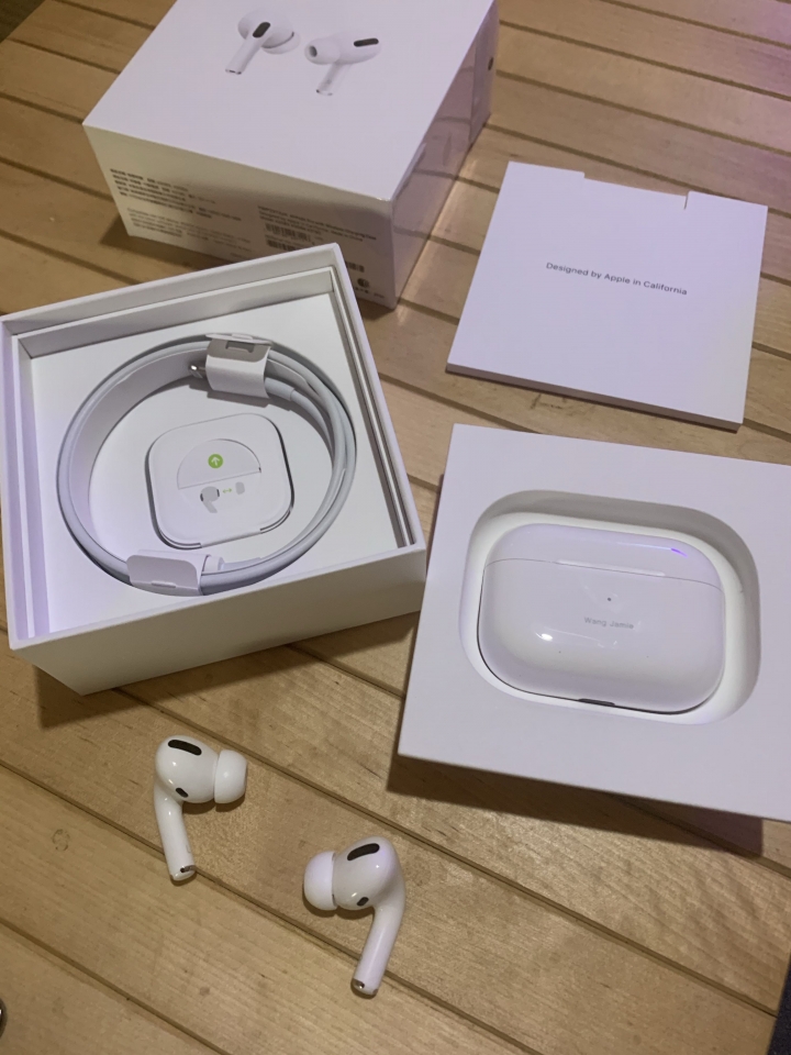 AirPods Pro 小開箱！！