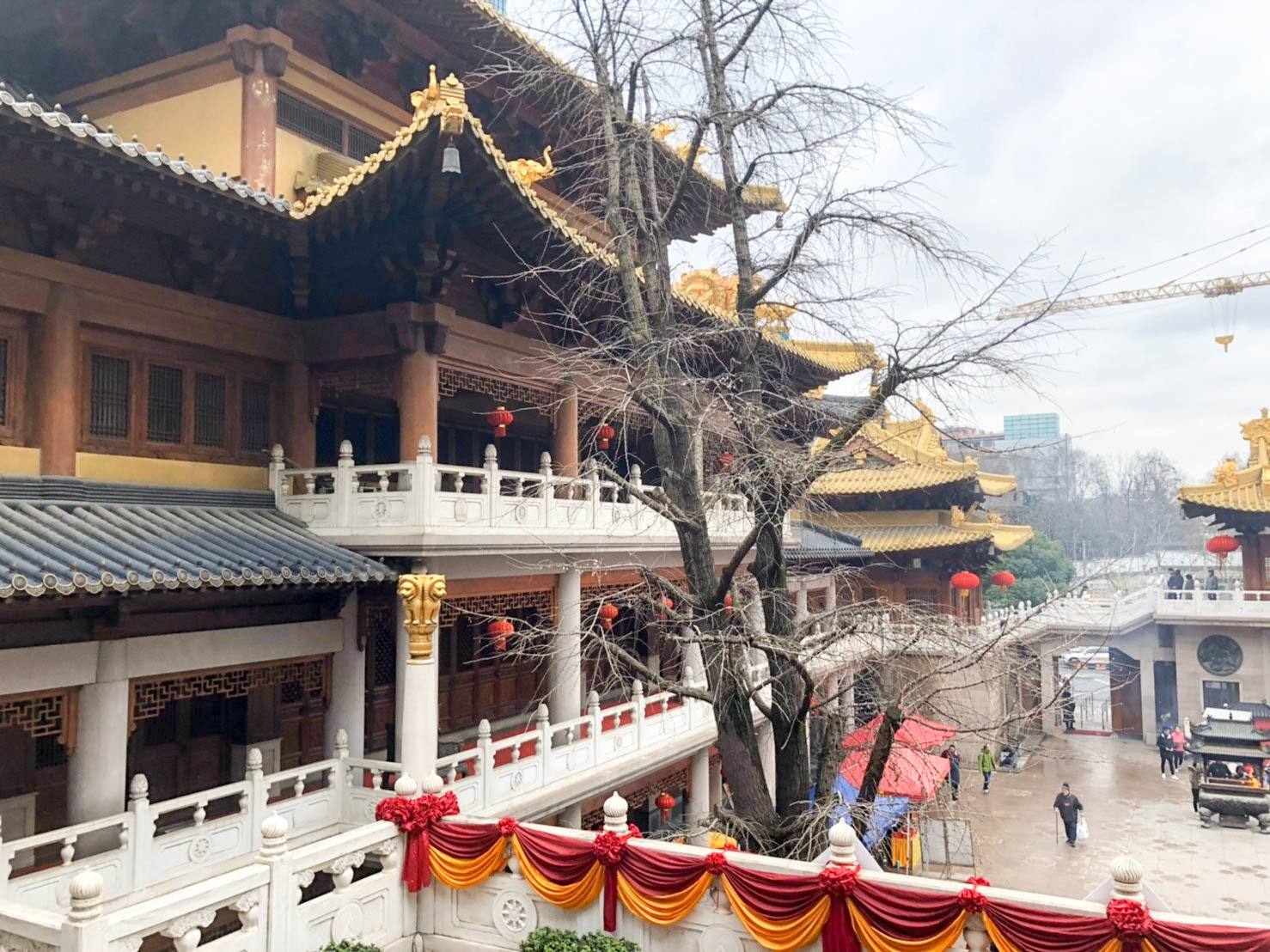 【2019上海】座落於魔都喧囂中的寧靜「靜安寺」 - Mobile01
