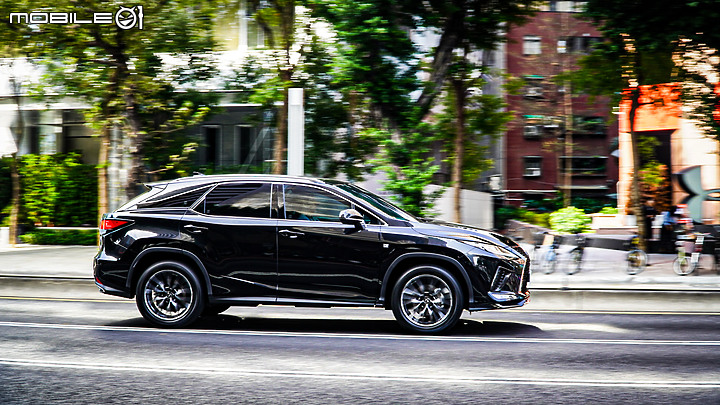 【小改款RX300 F SPORT】付RX200T (RX300)旗艦版開箱 (RC350插花)
