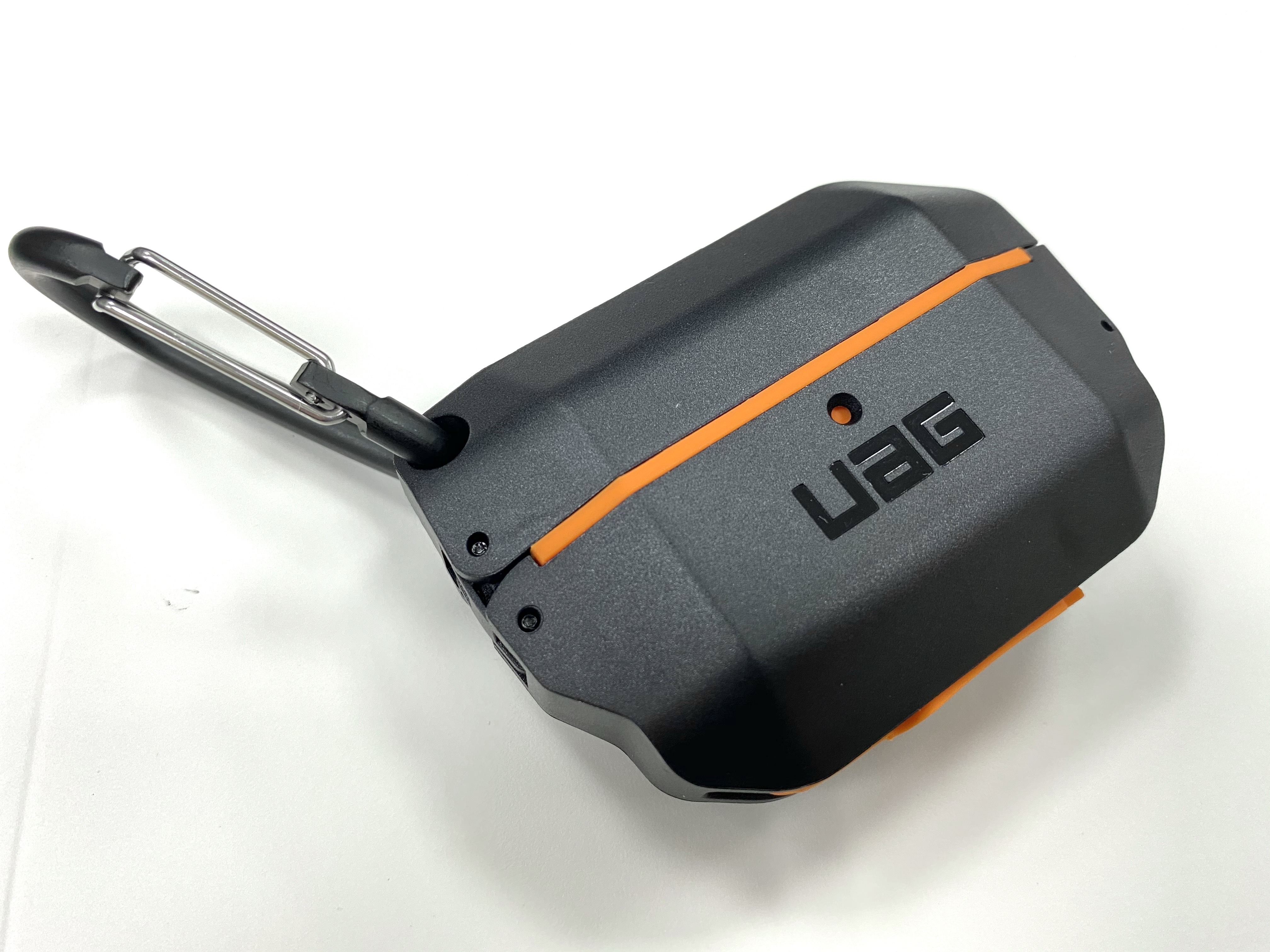 UAG AirPods Pro 軍規保護殼小小開箱 UAG Hard Case For Apple Airpods Pro Mobile01
