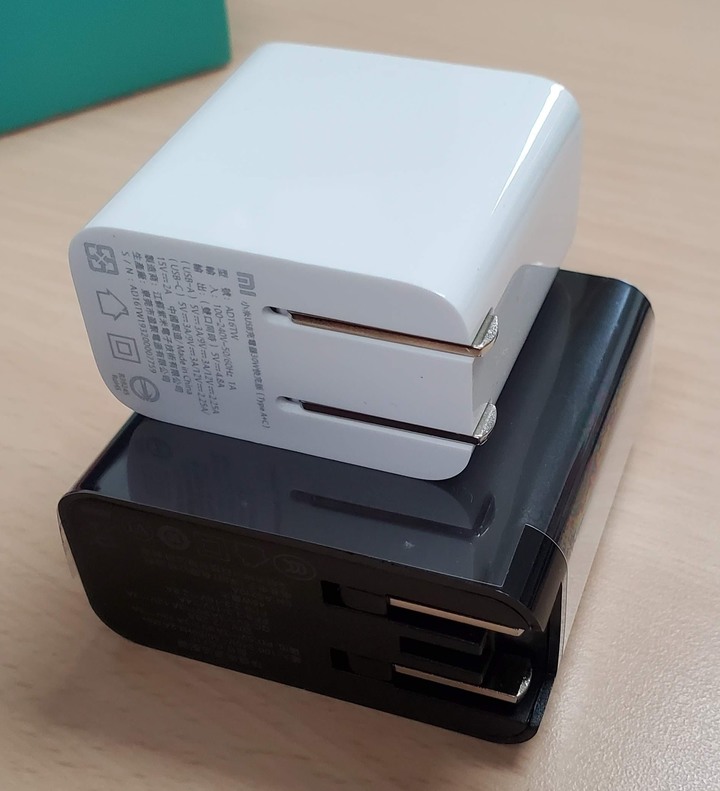 Elecjet行動電源與PPS旅充開箱加充Note10+測試