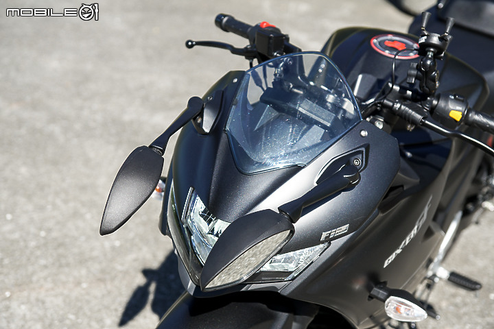 SUZUKI GIXXER SF 250 試駕 順暢有型油冷好上手