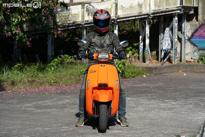 Lambretta V125 Special 試駕 古典美學在動靜間綻放光芒