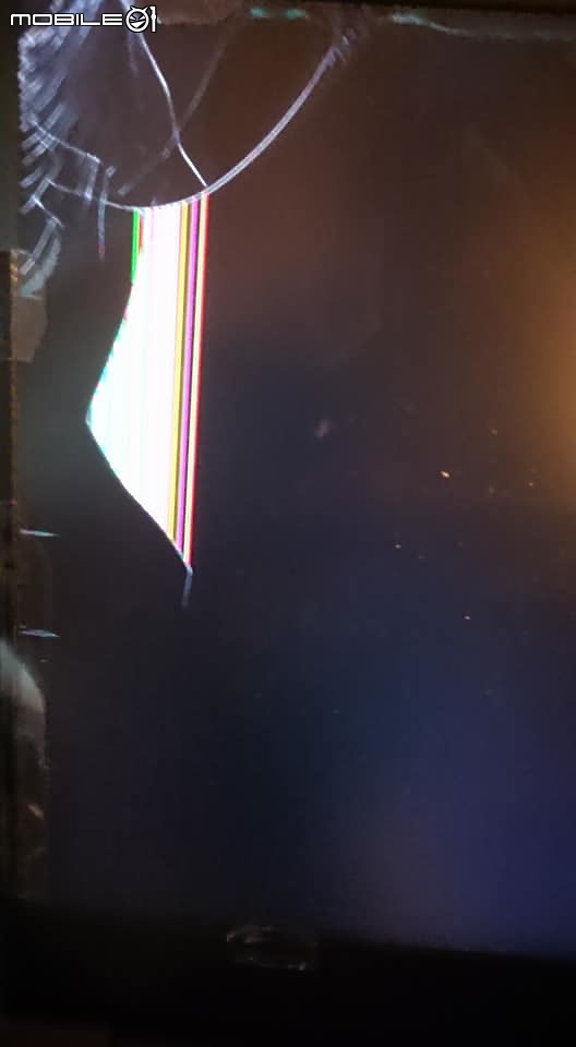 台北市 哪裡有可以更換 Inspiron 7590 螢幕面板 UHA