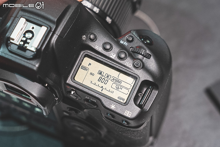 【直擊】來瞧瞧 Canon EOS-1D X Mark III 每秒 20 張的連拍表現吧！