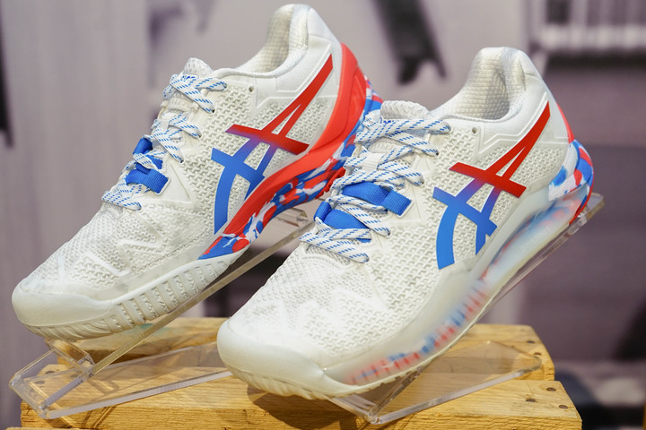 ASICS推出「復刻東京」配色系列產品 演員劉奕兒為台灣奧運希望打氣站台！